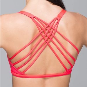 Lululemon - Free to be Wild Sports Bra